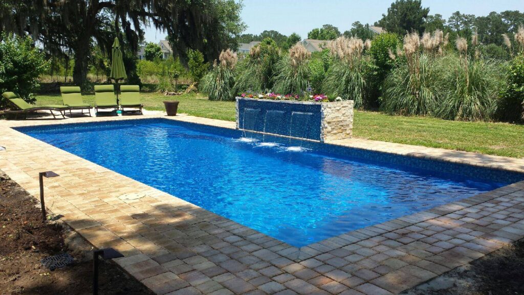 Custom fiberglass pools near Cold Spring KY