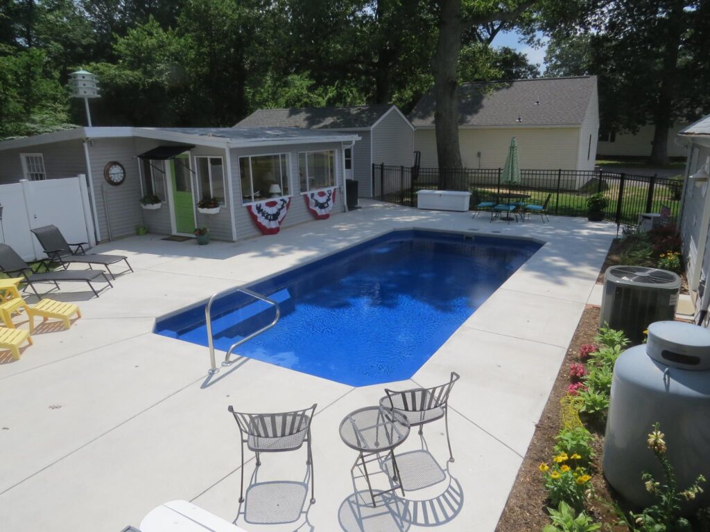 Outdoor swimming pool near Kenwood OH