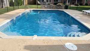 How do I find a good pool contractor near me